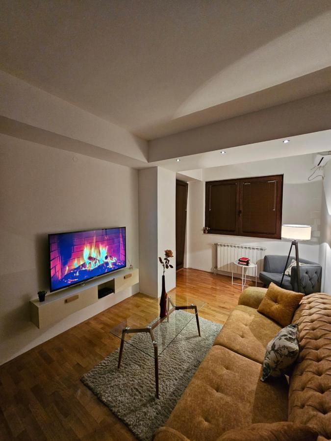 Diamond Of Skopje Apartment Exterior photo