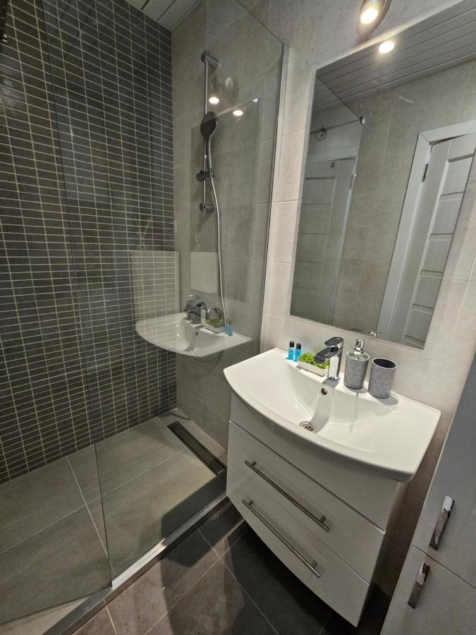 Diamond Of Skopje Apartment Exterior photo